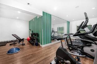 holiday inn express hotel and suites conroe by ihg