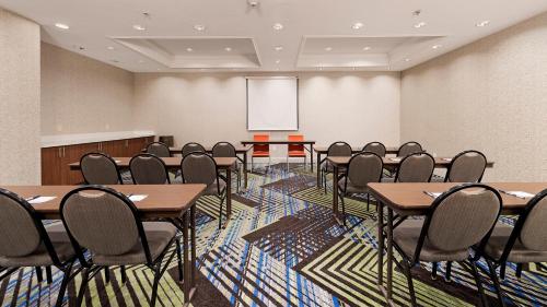 holiday inn express hotel and suites conroe by ihg