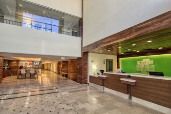 holiday inn leon by ihg