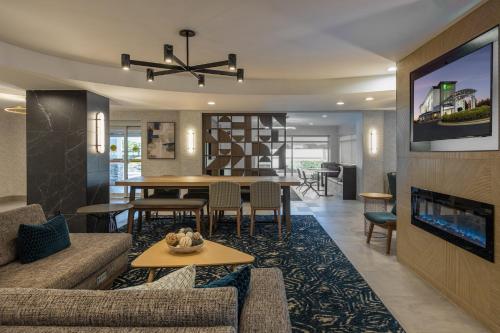 holiday inn anderson by ihg