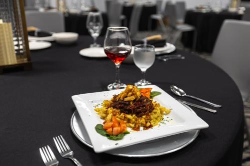 holiday inn anderson by ihg