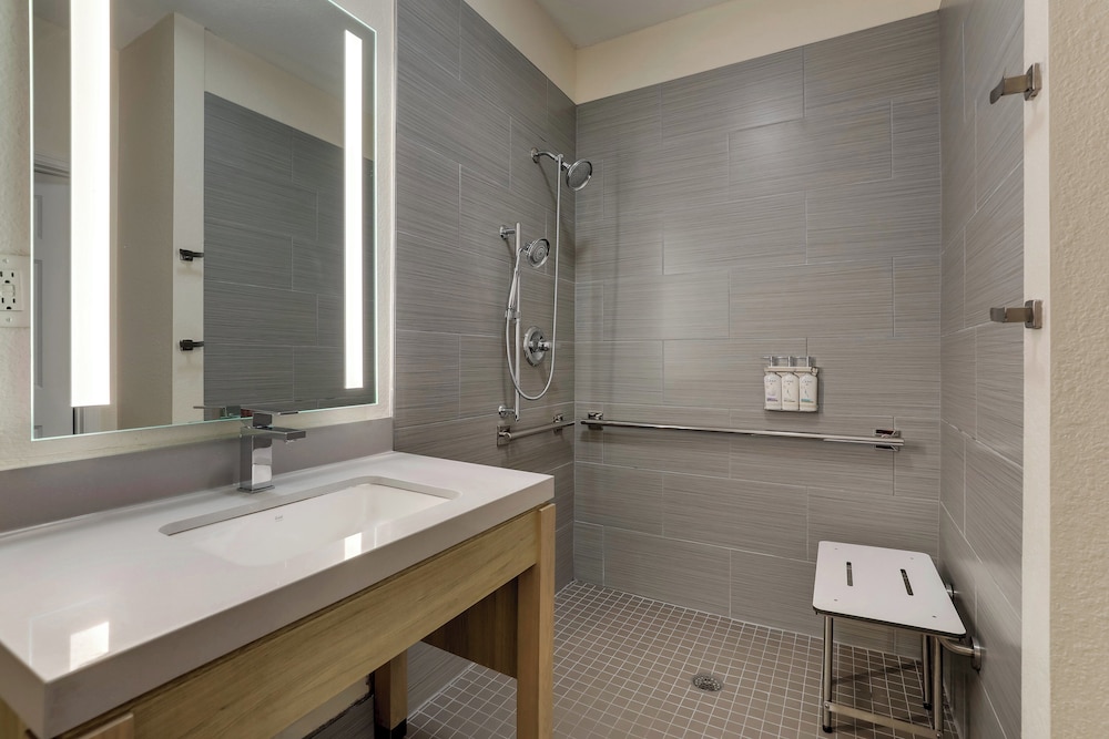 candlewood suites lexington by ihg