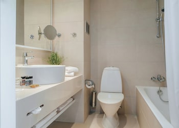nissi beach villa