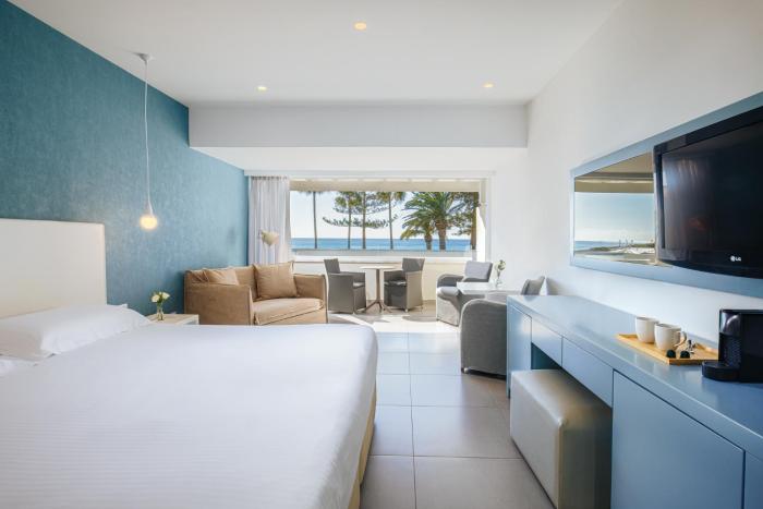 nissi beach villa