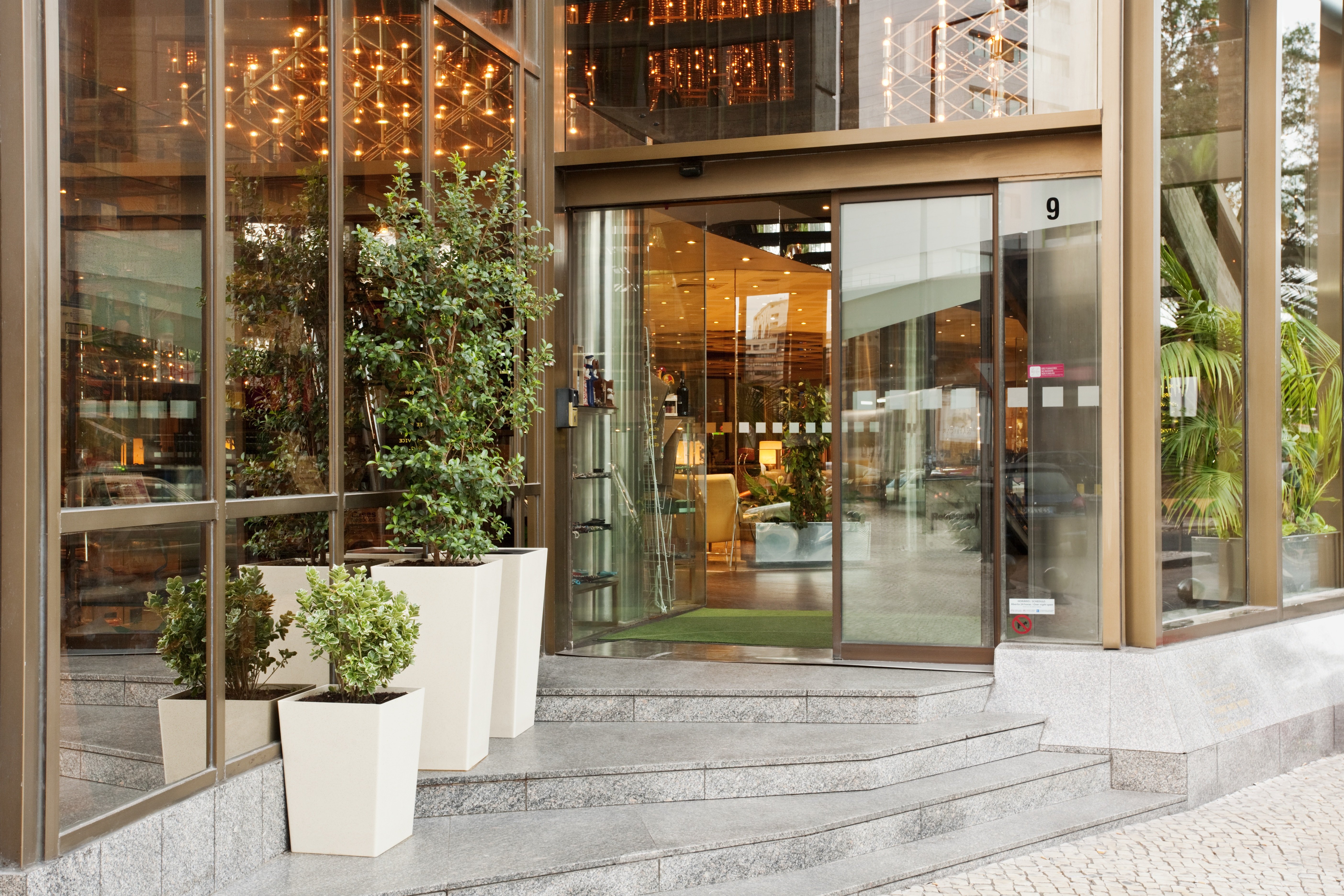 holiday inn lisbon continental by ihg
