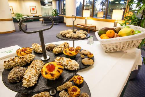 holiday inn lisbon continental by ihg