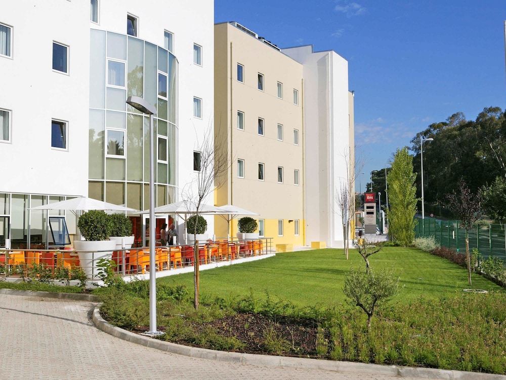 ibis lisboa alfragide
