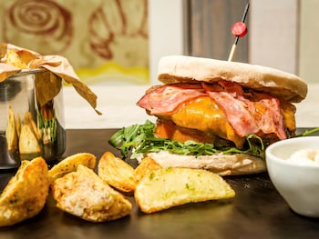 ibis lisboa alfragide