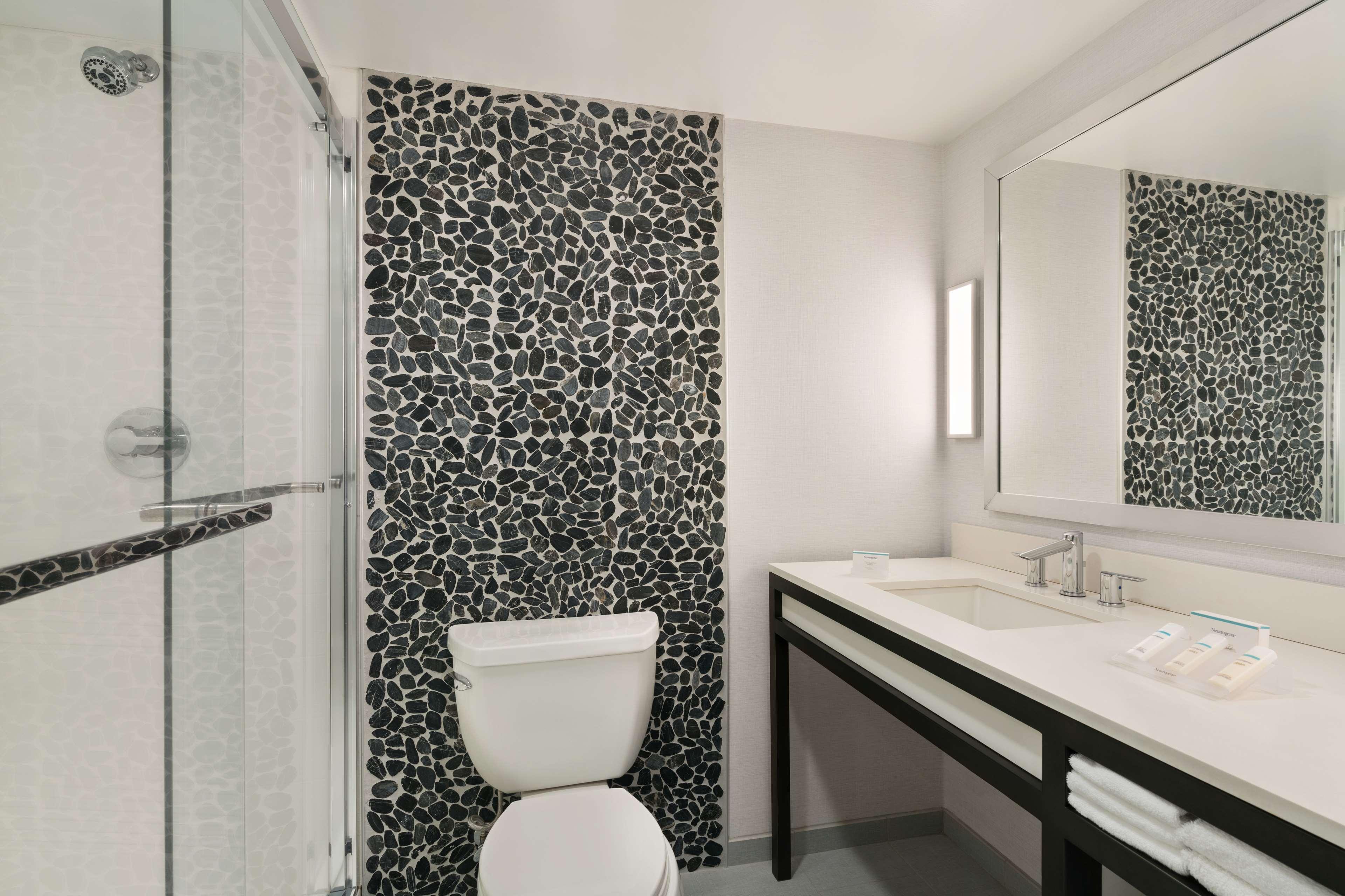 hilton garden inn springfield