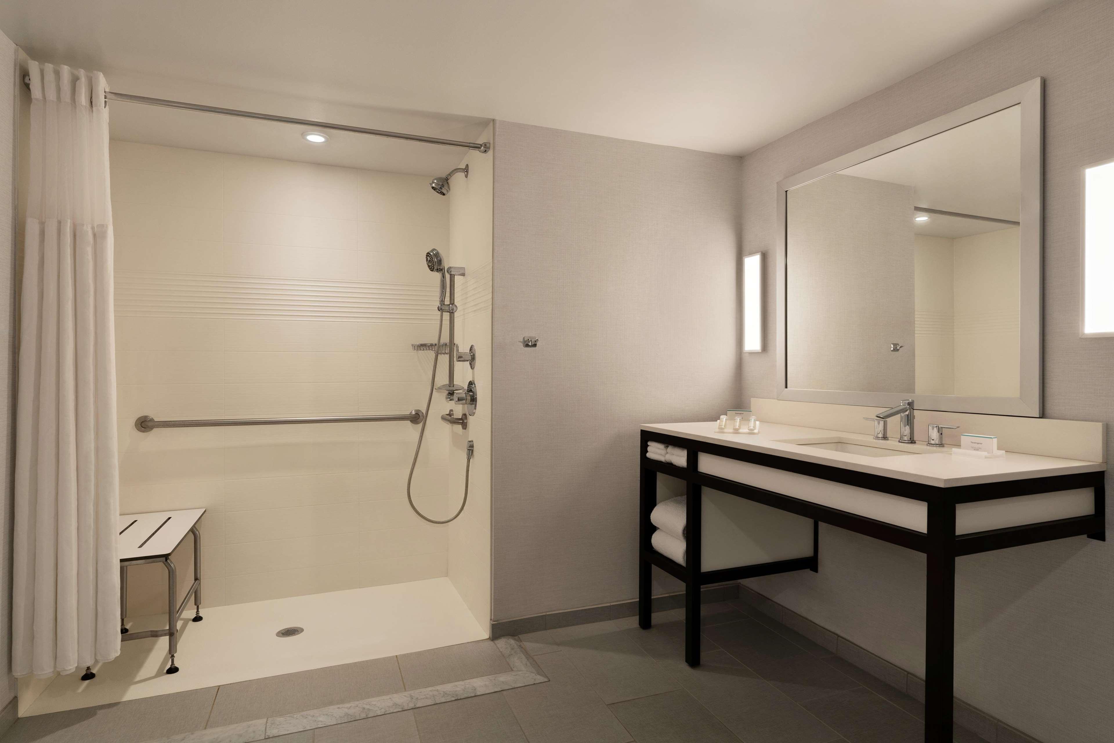 hilton garden inn springfield