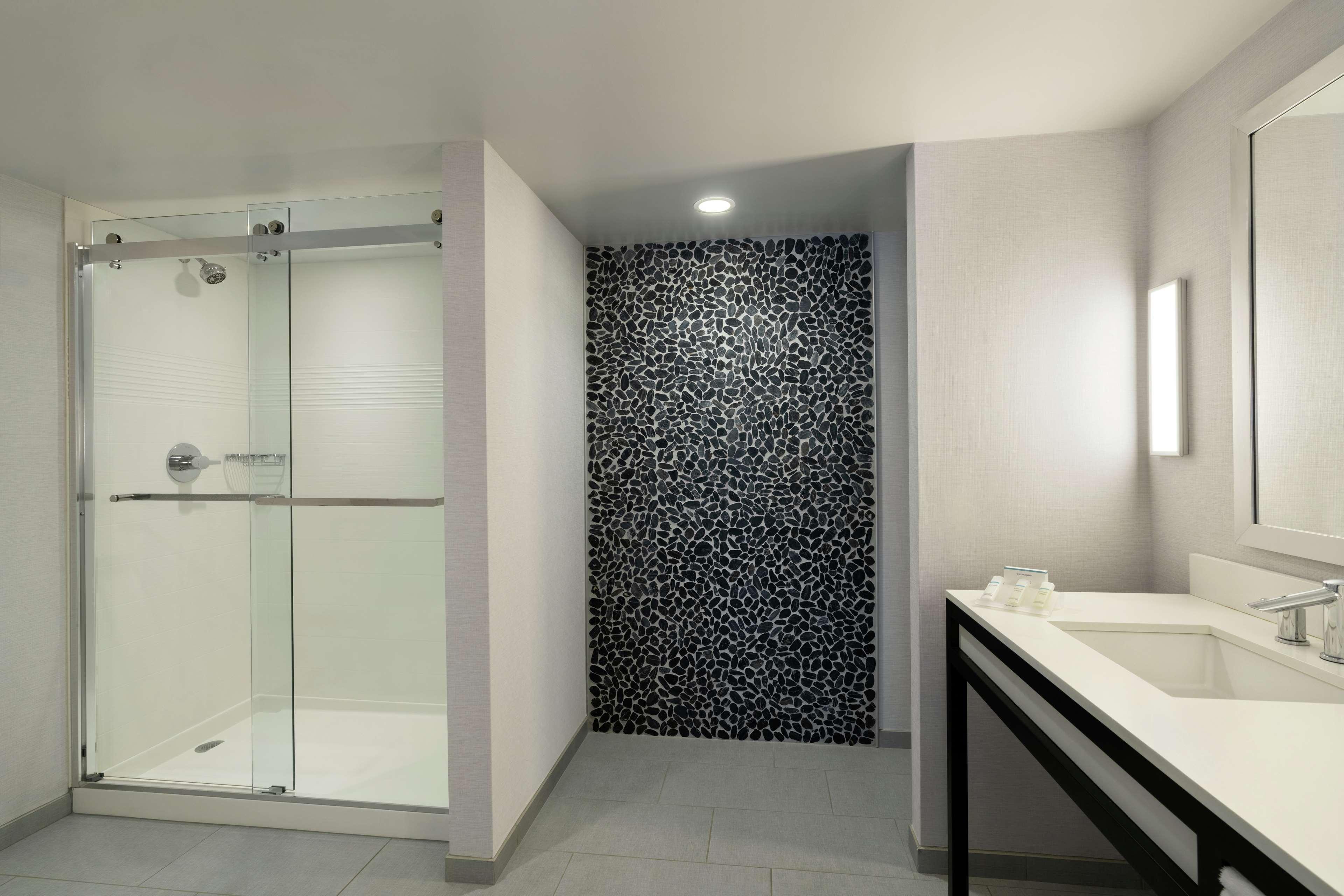 hilton garden inn springfield
