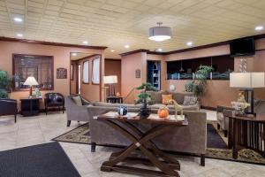 Quality Inn & Suites Fairgrounds,New York>>Liverpool,3 star