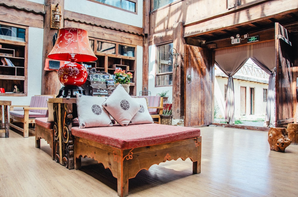 shangri la e outfitting boutique hotel