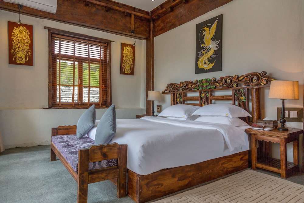 shangri la e outfitting boutique hotel