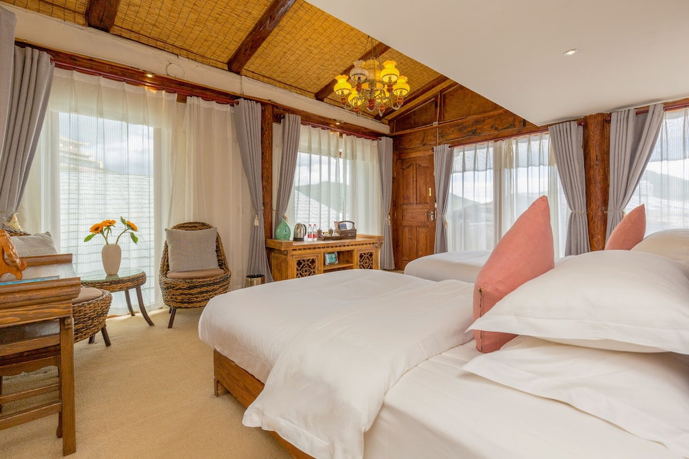 shangri la e outfitting boutique hotel