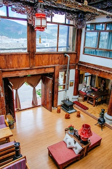 shangri la e outfitting boutique hotel