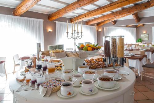 hotel riva del sole