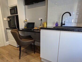 charlotte guest house