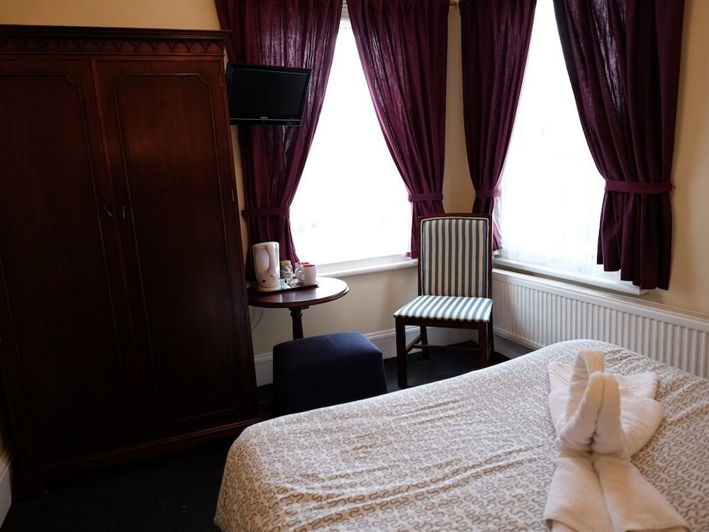 charlotte guest house