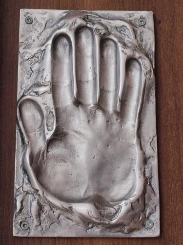 simply rooms and suites