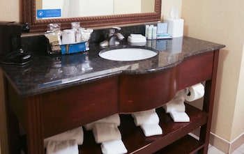 hampton inn morehead