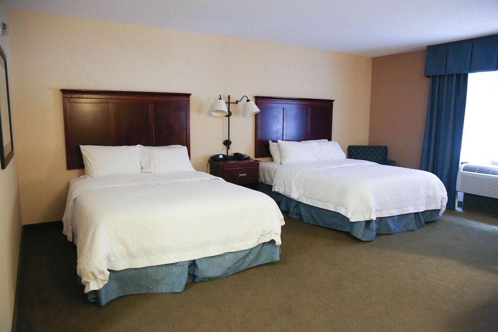 hampton inn morehead