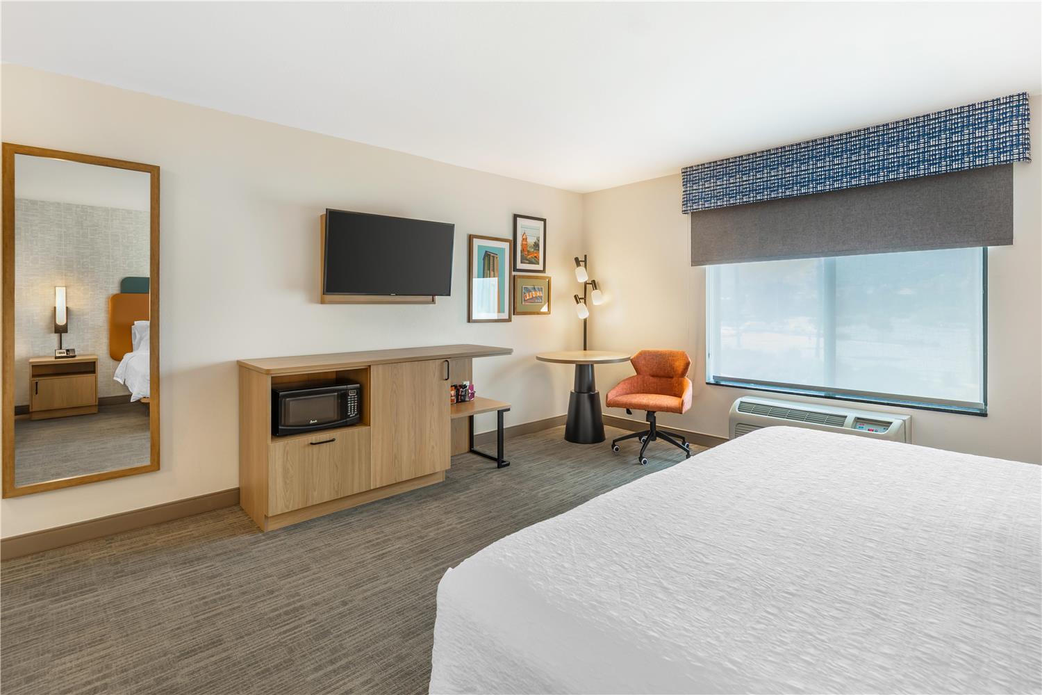 hampton inn and suites moreno valley