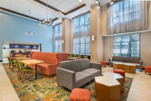 hampton inn and suites moreno valley
