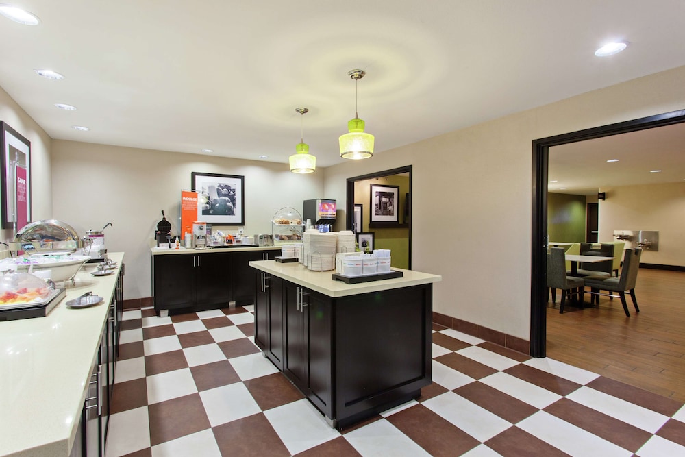hampton inn morgan hill
