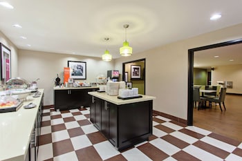 hampton inn morgan hill