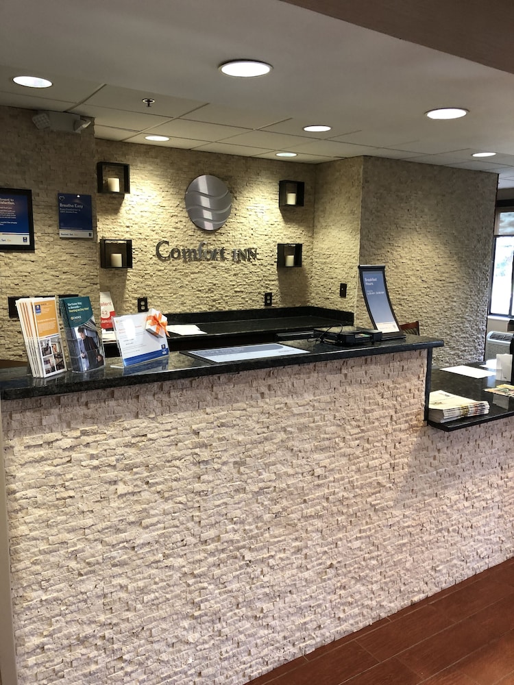 spark by hilton ann arbor south