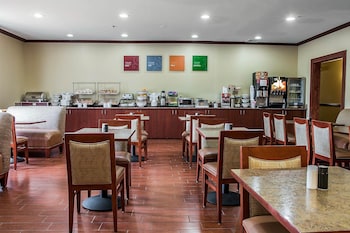 spark by hilton ann arbor south