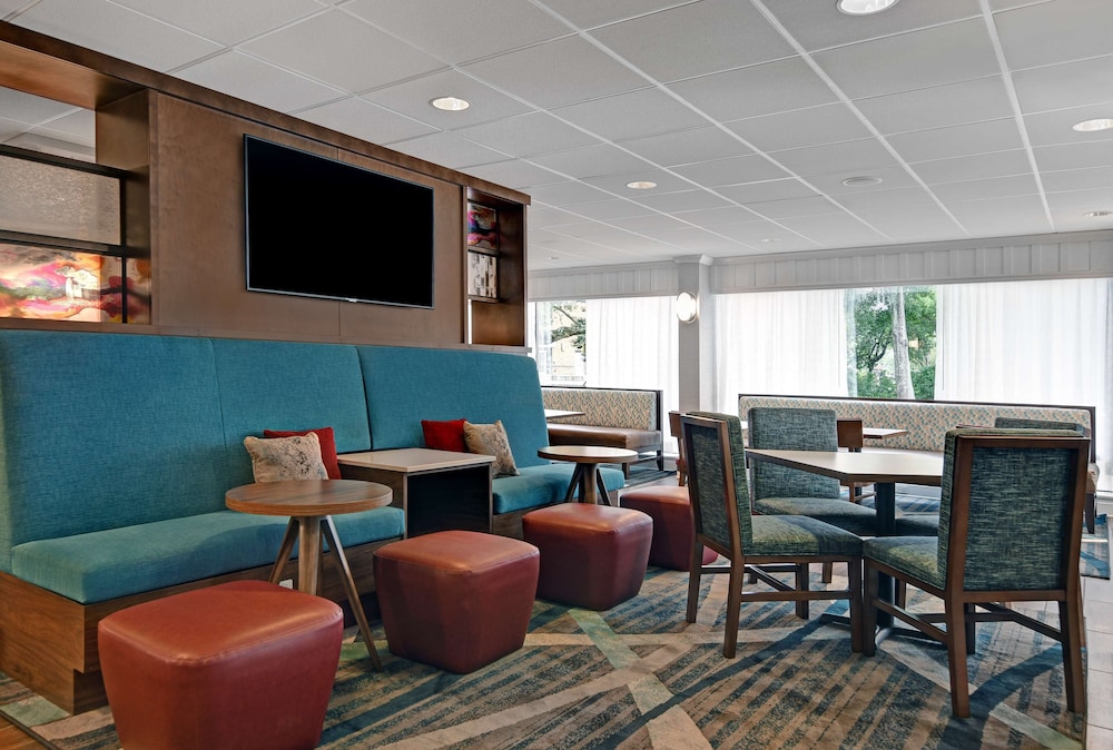 hampton inn charleston mount pleasant patriots point