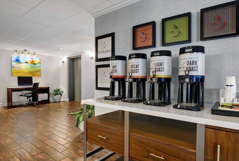 hampton inn charleston mount pleasant patriots point