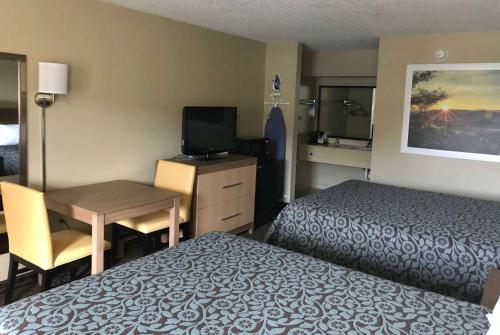 days inn by wyndham lexington columbia