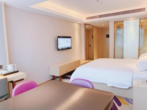 lavande hotel huizhou xinxu government square