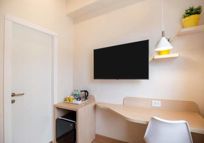 bloom hotel hsr layout sec 6