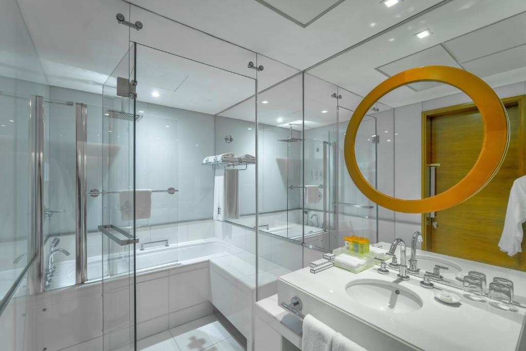 Majestic Premier Hotel Bur Dubai,,4 star