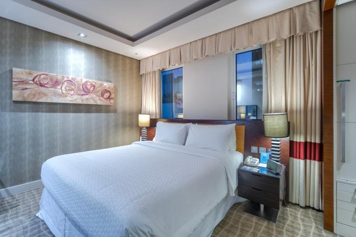 majestic premier hotel bur dubai