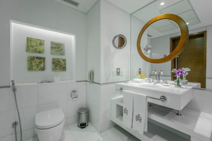 majestic premier hotel bur dubai