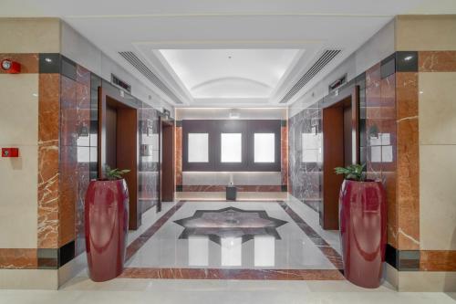 majestic premier hotel bur dubai