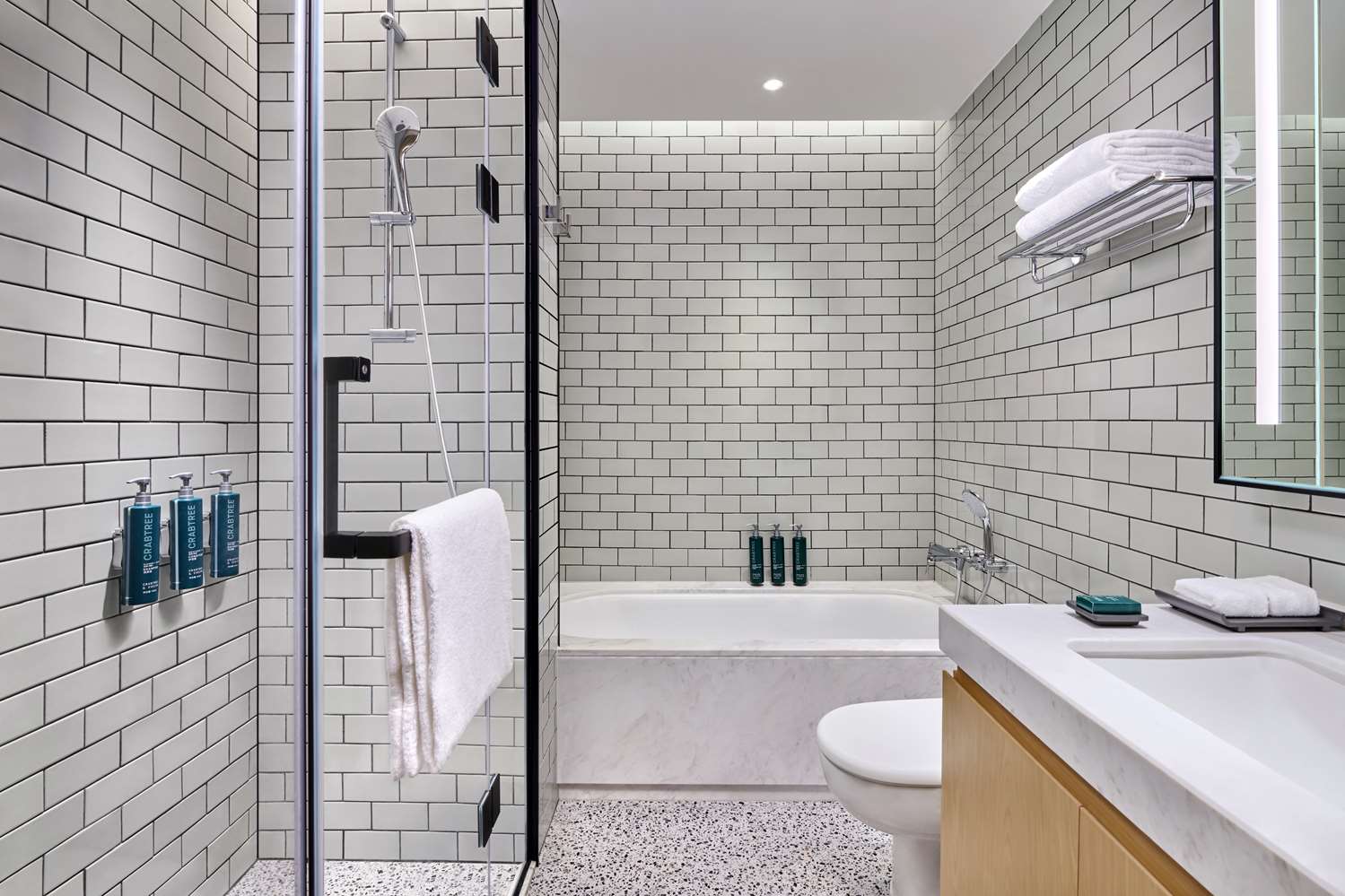 doubletree by hilton shenzhen airport residences