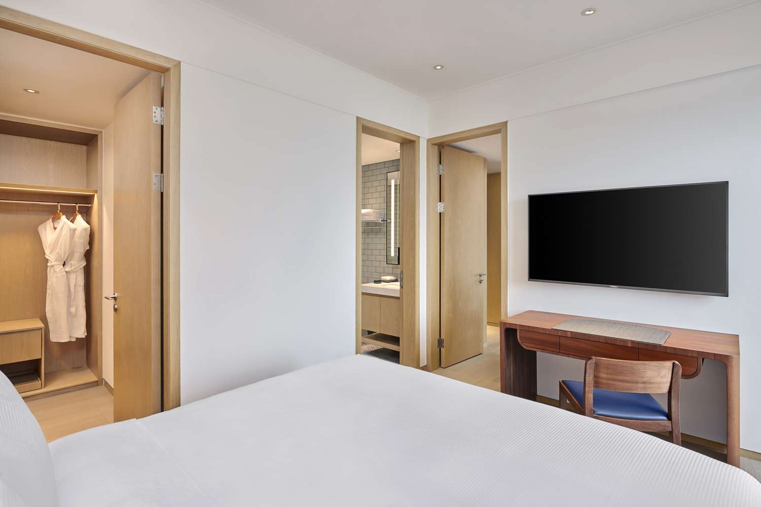 doubletree by hilton shenzhen airport residences