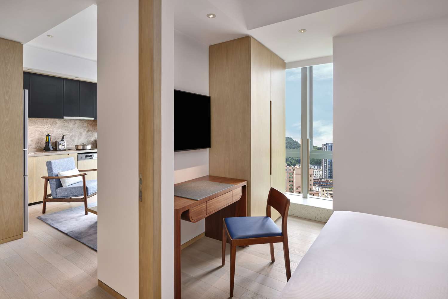 doubletree by hilton shenzhen airport residences