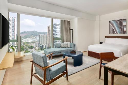 doubletree by hilton shenzhen airport residences