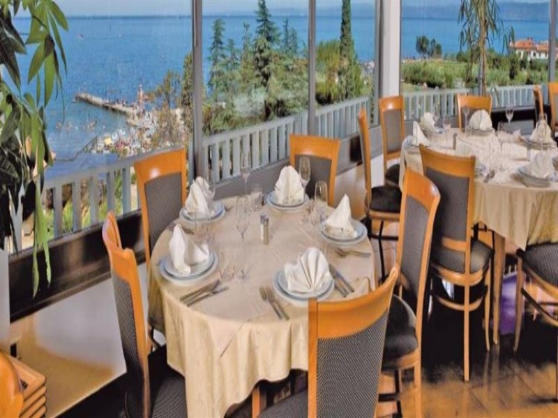 dependences san simon resort