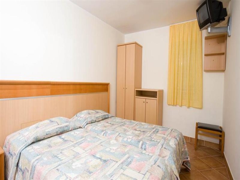 dependences san simon resort