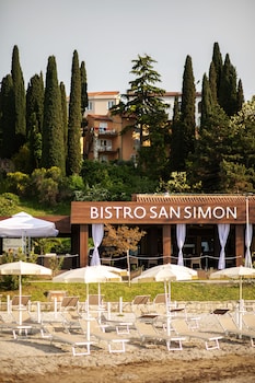 dependences san simon resort