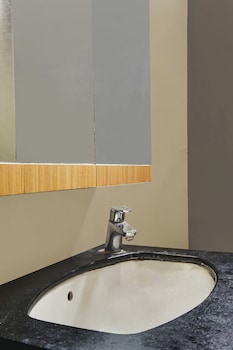 capital o 91140 ayodya kebon jeruk