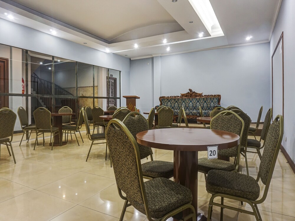 capital o 91140 ayodya kebon jeruk